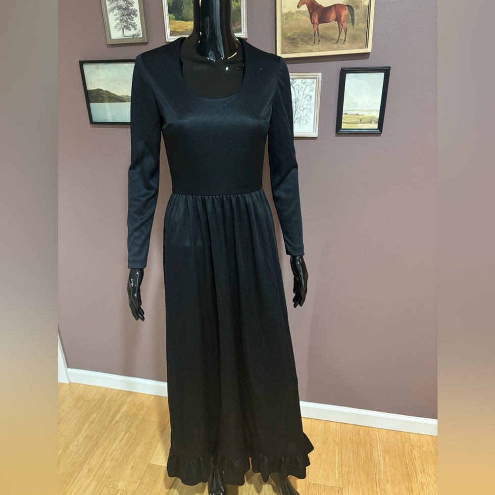 Vintage Westbury Elegant Black Long Sleeve Dress